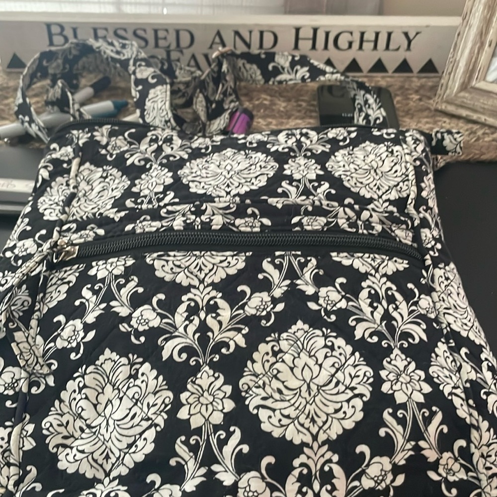 Vera Bradley crossbody purse